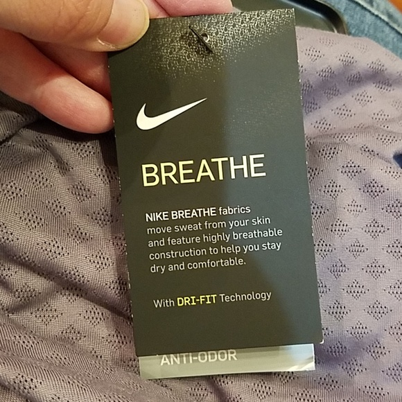 2/$30 NWT men's Nike size M dri-fit top - Picture 5 of 8